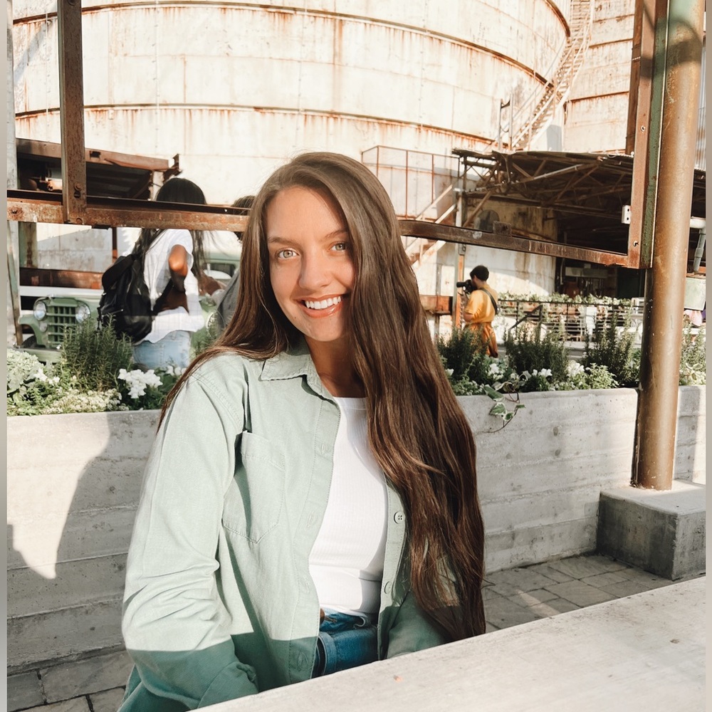 Meet your Posher, Tekoa